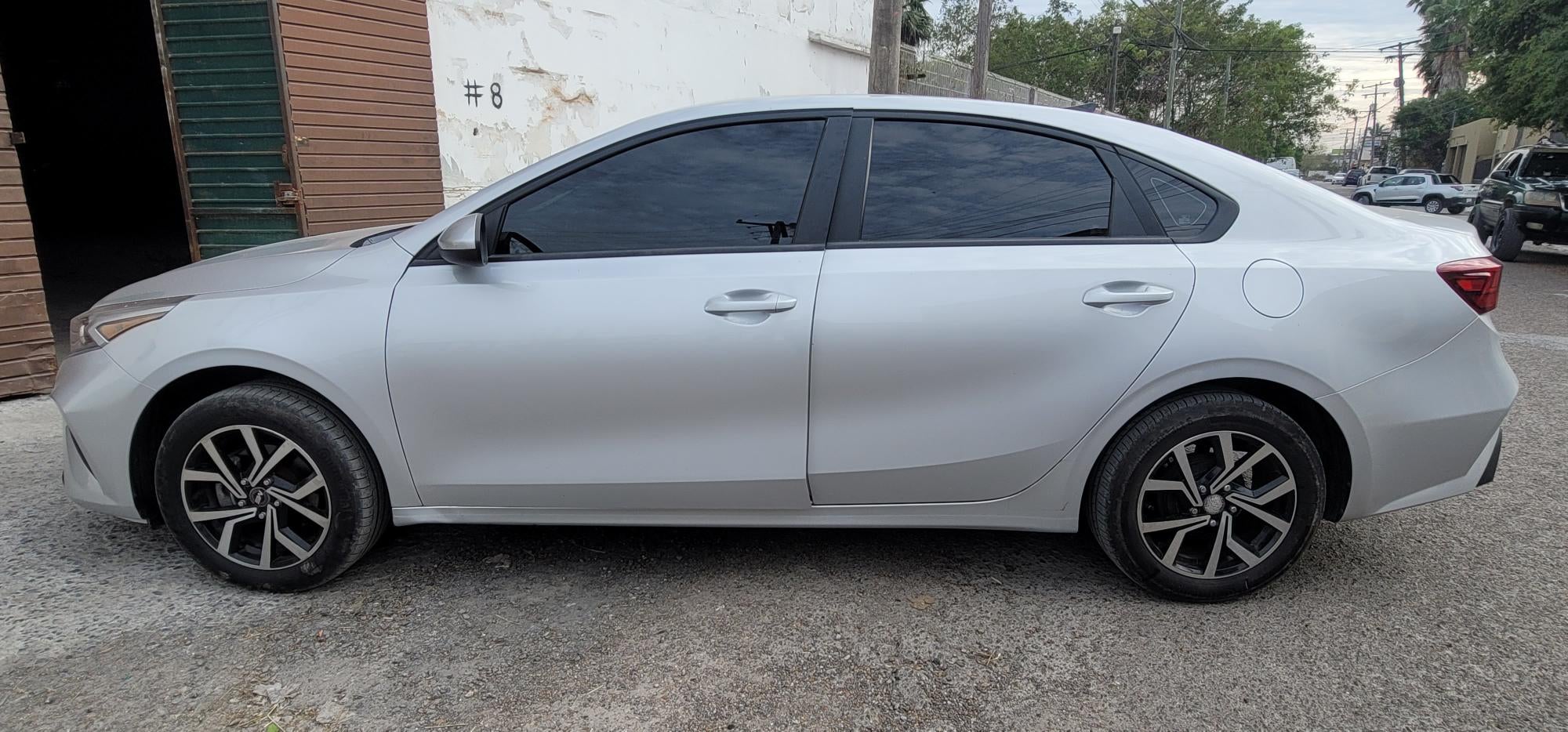 2022 Kia FORTE 4 PTS EX 20L TA AAC F NIEBLA RA-16